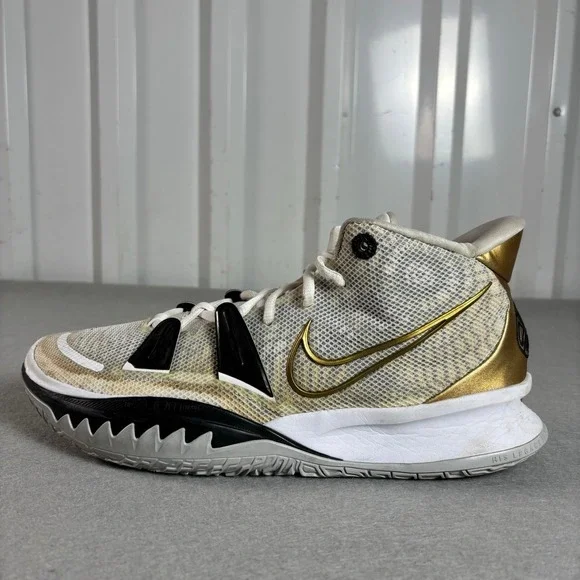 Nike Kyrie 7‎ Rings Men's Basketball Shoes Size 11.5 White/Black/Gold CQ9326-101